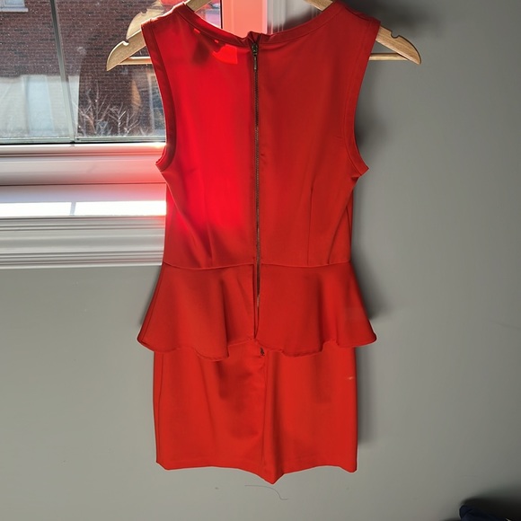 H&M peplum dress size 4 reddish/orange colour - Picture 5 of 8